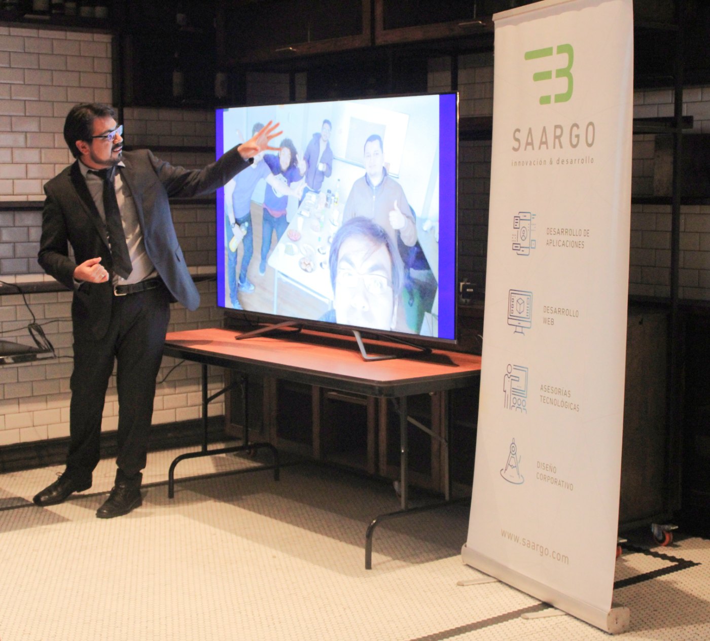Presentación del equipo Saargo durante la celebración